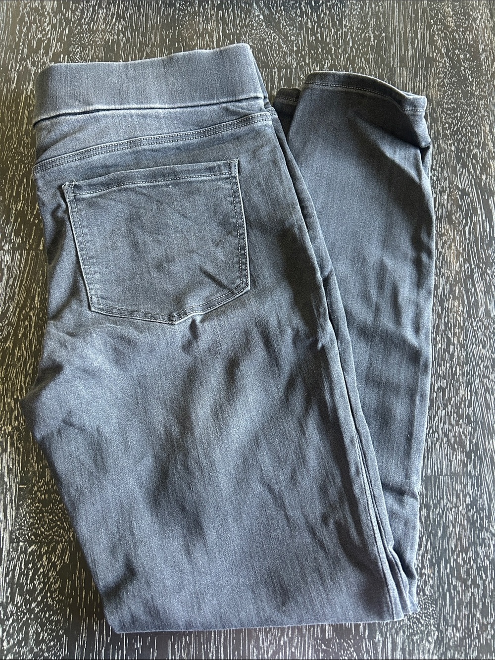 Liverpool Women’s Skinny Jeans in Charcoal Gray